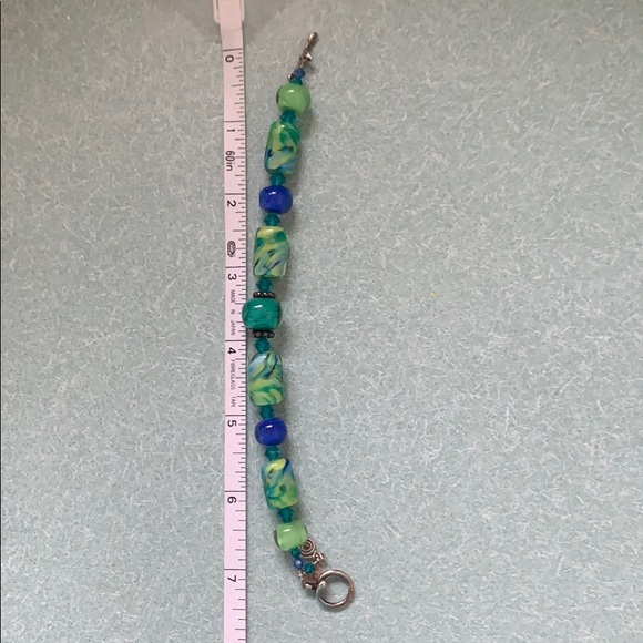 “JAF” Glass Brad Bracelet - Picture 4 of 4